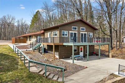 /international/us/n1936-county-highway-m-sarona-wi-110107262332/