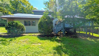 /international/us/218-chestnut-ln-wharton-twp-pa-110098357903/