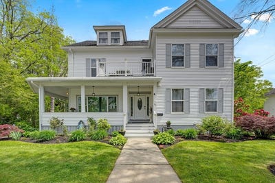 /international/us/21-orchard-st-southbridge-ma-110100479864/