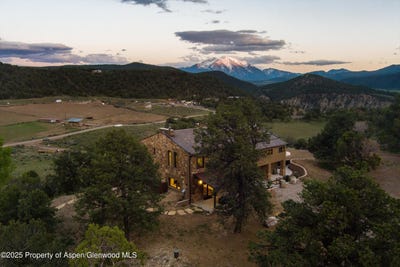 /international/us/1108-co-rd-110-glenwood-springs-co-110107857128/