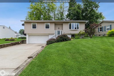 /international/us/201-thunderbird-drive-marshalltown-ia-110101013734/