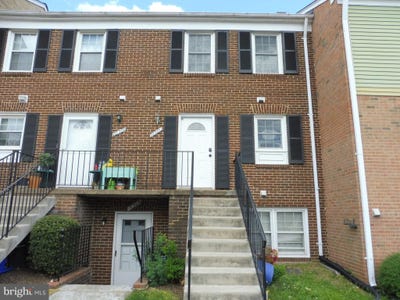 /international/us/1030-c-margate-court-sterling-va-110108915668/