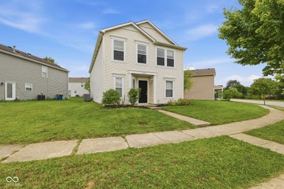 /international/us/10159-cumberland-pointe-boulevard-noblesville-in-110108359270/