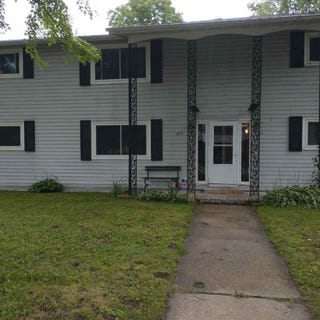 /international/us/673-w-factory-street-seymour-wi-110100891937/