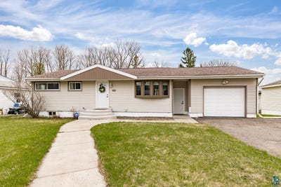 /international/us/606-maple-bend-dr-duluth-mn-110108199500/