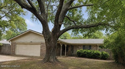 /international/us/1306-short-avenue-pascagoula-ms-110105709893/