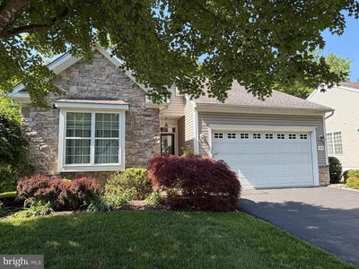 /international/us/1679-village-avenue-garnet-valley-pa-110108153701/