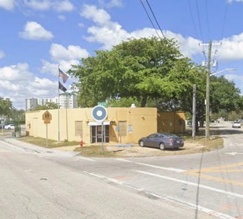/international/us/243-s-dixie-hwy-w-pompano-beach-fl-110107451751/