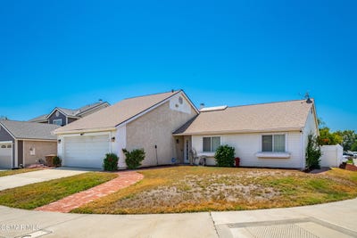 /international/us/241-cottonwood-lane-fillmore-ca-110101349378/
