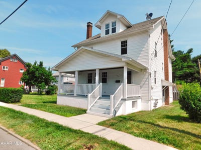 /international/us/421-boyles-street-bellwood-pa-110101338930/