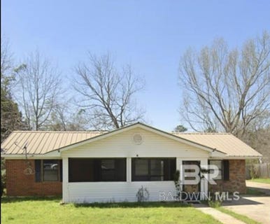 /international/us/108-elizabeth-street-evergreen-al-110108023310/