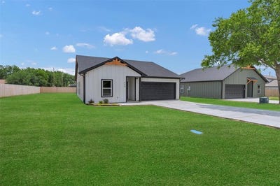 /international/us/309-pecan-lane-tolar-tx-110098280091/