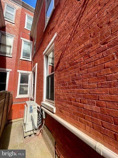 /international/us/526-walnut-street-reading-pa-110100805156/