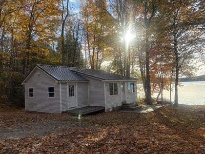 /international/us/196-rocky-pond-heights-orland-me-110120714486/
