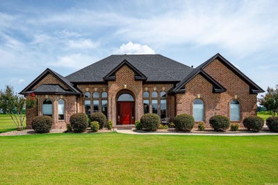/international/us/12994-smarty-jones-drive-north-little-rock-ar-110101341623/