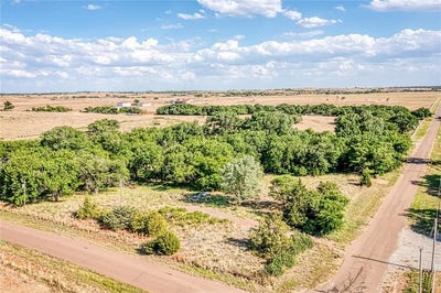 /international/us/11002-n-1920-road-sayre-ok-110107936854/