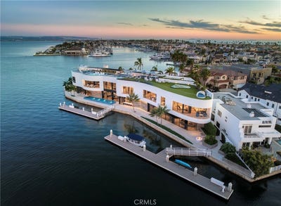 /international/us/3-the-point-coronado-ca-110088170973/
