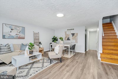 /international/us/1009-s-marlyn-avenue-essex-md-110100301144/