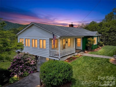 /international/us/165-keller-street-waynesville-nc-110107878632/