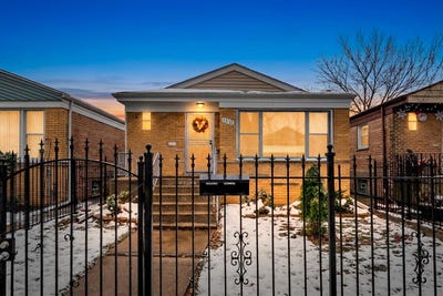 /international/us/4512-s-laporte-avenue-chicago-il-110106934035/