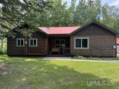 /international/us/14115-n-ellen-street-grand-marais-mi-110107391664/