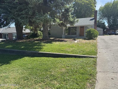 /international/us/313-n-27th-ave-yakima-wa-110108496233/