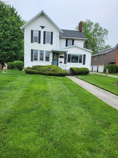 /international/us/285-southwest-street-bellevue-oh-110107615750/