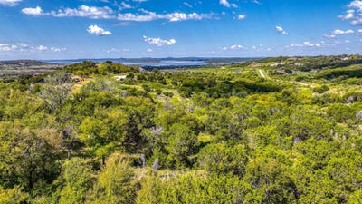 /international/us/blazing-star-court-possum-kingdom-lake-tx-110103401055/