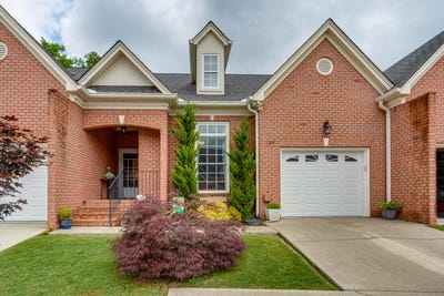 /international/us/749-outlook-lane-chattanooga-tn-110107546508/