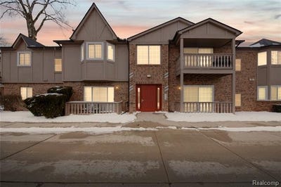 /international/us/30606-oakridge-manor-drive-roseville-mi-110105392457/