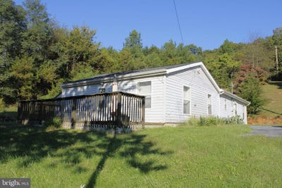 /international/us/47-dogwood-lane-bentonville-va-110120039080/