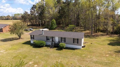 /international/us/6862-moses-dingle-road-manning-sc-110098656539/