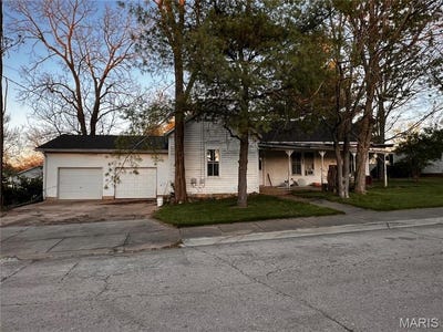 /international/us/410-n-jackson-street-farmington-mo-110098849218/