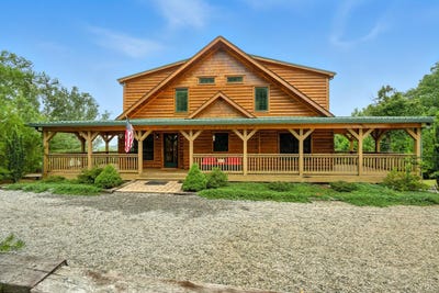 /international/us/148-leesville-lake-drive-pittsville-va-110097829050/?lang=zh-cn