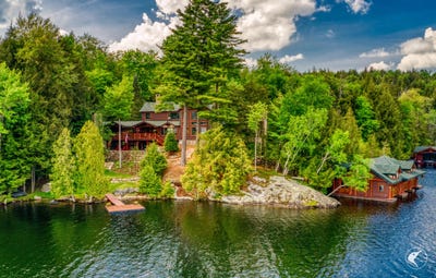 /international/us/225-w-shore-road-saranac-lake-ny-110107715543/