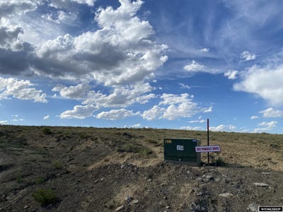 /international/us/382-pinnacle-drive-lyman-wy-110107601530/