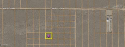 /international/us/johnson-avenue-california-city-ca-110108233935/