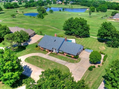 /international/us/9-country-club-road-shawnee-ok-110119491566/