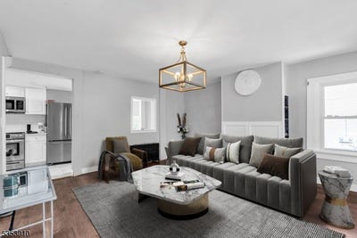 /international/us/40-main-st-glen-gardner-boro-nj-110099085348/