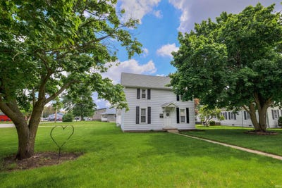 /international/us/1021-n-weston-street-rensselaer-in-110107786923/