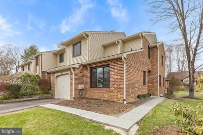 /international/us/306-hanover-court-chesterbrook-pa-110107155941/