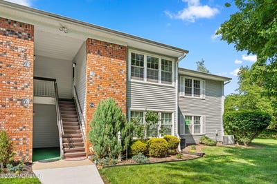 /international/us/90-cranberry-court-red-bank-nj-110108192750/
