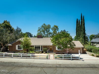 /international/us/2338-orange-cove-avenue-la-crescenta-ca-110108693513/