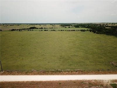 /international/us/990-county-road-248-gatesville-tx-110077924393/