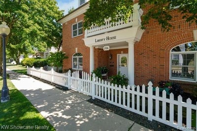 /international/us/206-e-liberty-street-milford-mi-110101550048/?lang=it