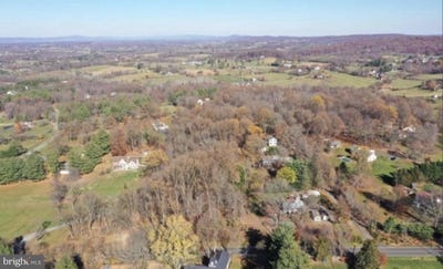/international/us/charles-town-pike-paeonian-springs-va-110108333773/