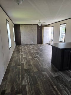 /international/us/6300-birch-st-weston-wi-110107810517/