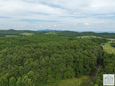 /international/us/red-rough-rd-meadows-of-dan-va-110100125660/