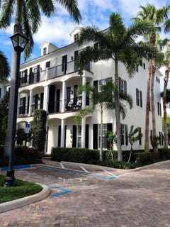 /international/us/134-madison-lane-delray-beach-fl-110108018739/