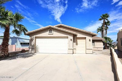 /international/us/2463-n-fillmore-court-mesa-az-110120060327/